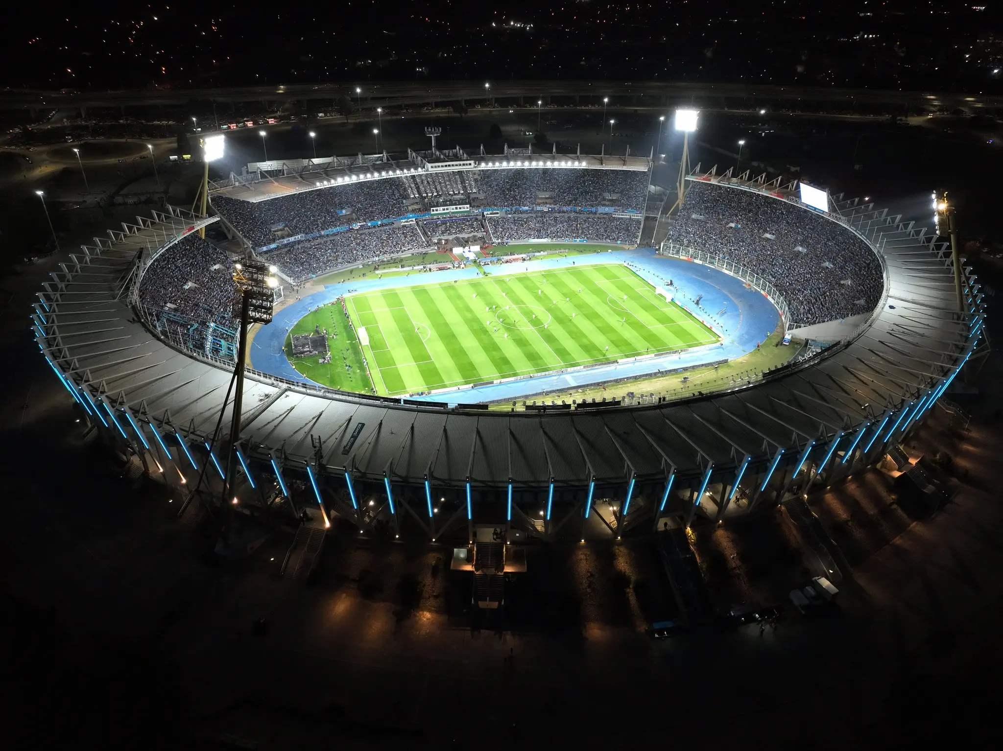 Estadio Kempes lleno por hinchas de Belgrano.